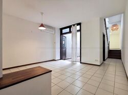Chancery Lane (D11), Terrace #490906641